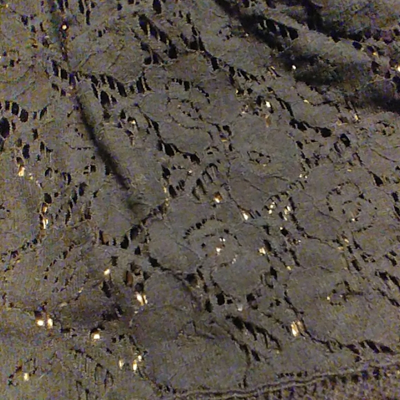 Crop top - Picture 2 of 2